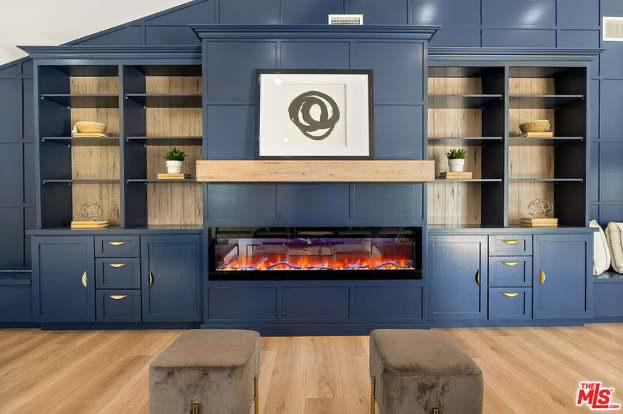 5160 W 140th St - Photo 3 of 20