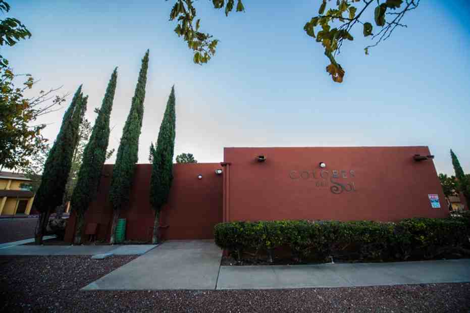 7133 N Mesa St - Photo 3 of 5