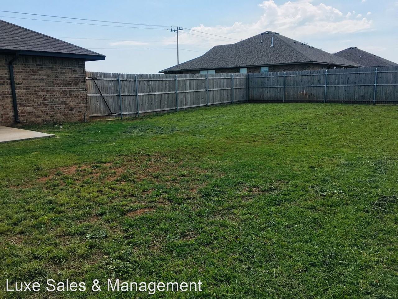 413 Washington Ave E - Photo 3 of 18