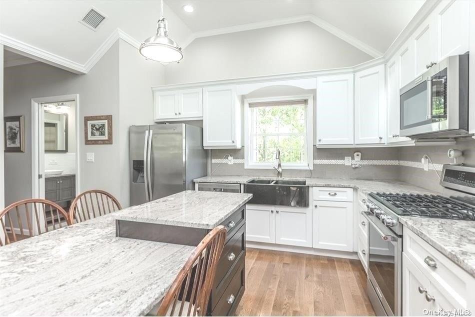 16 Pocket Ct - Photo 3 of 11