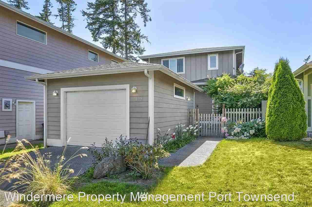 635 Thomas St - Photo 2 of 17