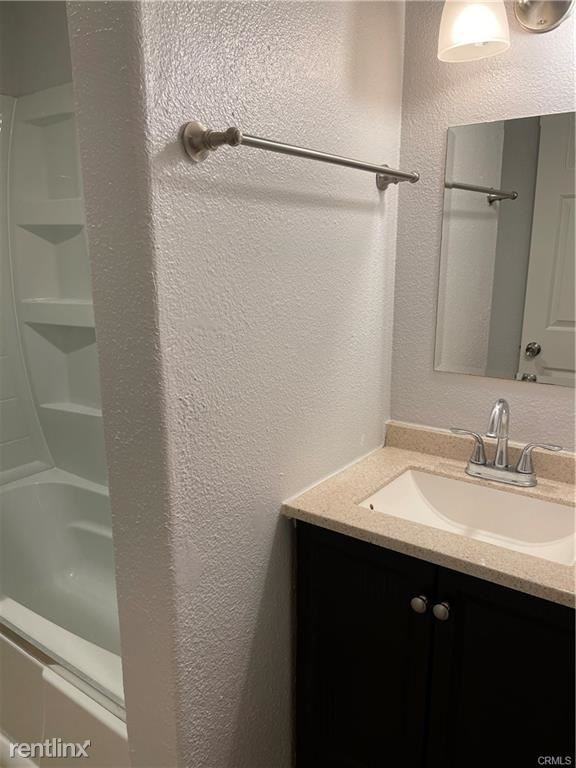 1251 S California Ave - Photo 2 of 11