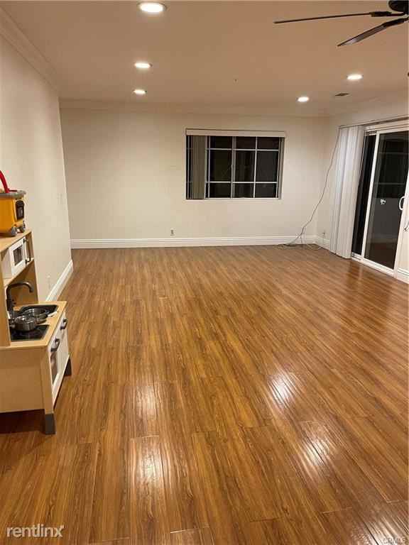 1251 S California Ave - Photo 3 of 11
