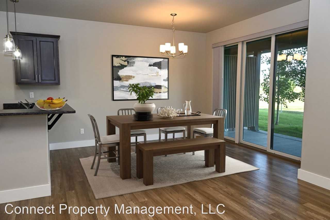 3123 Warbler Way - Photo 3 of 10
