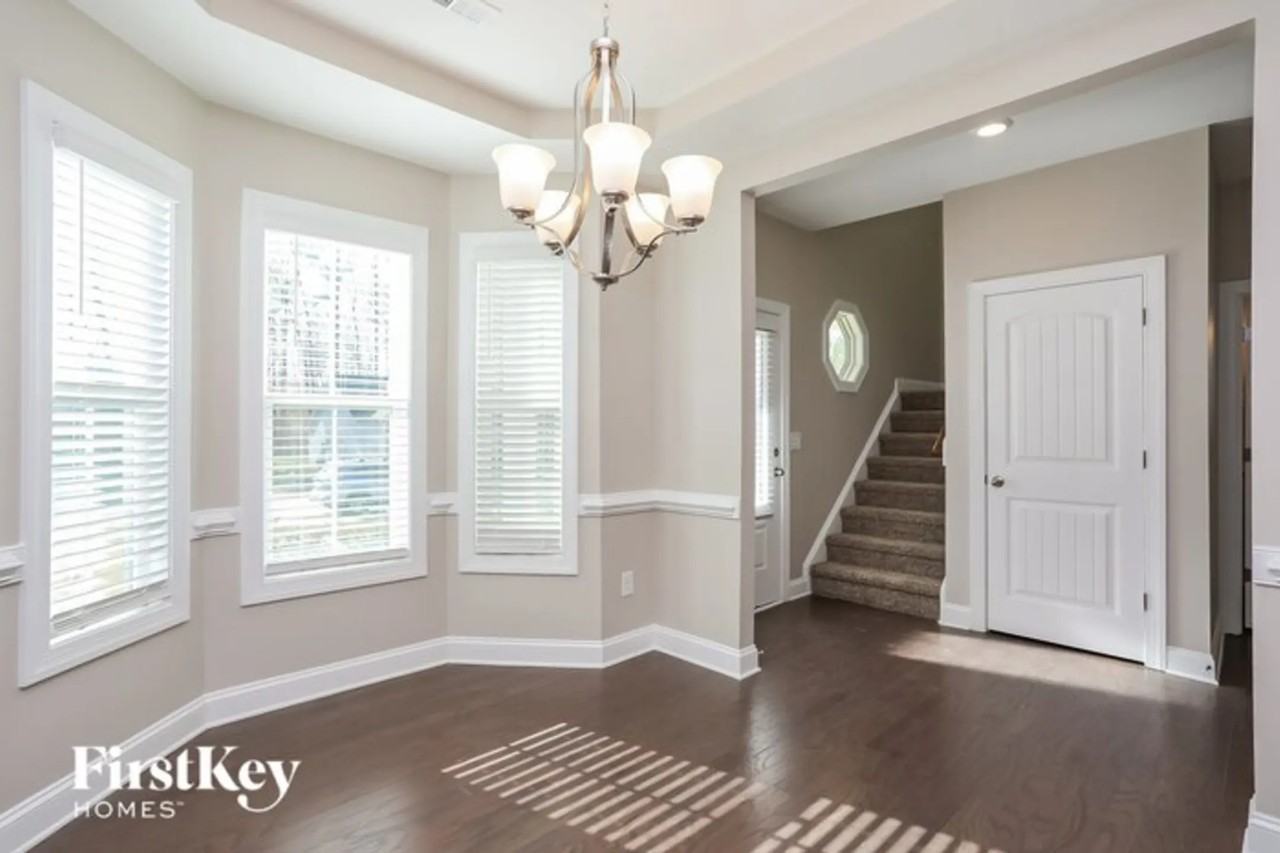 202 White Ash Ln - Photo 3 of 11