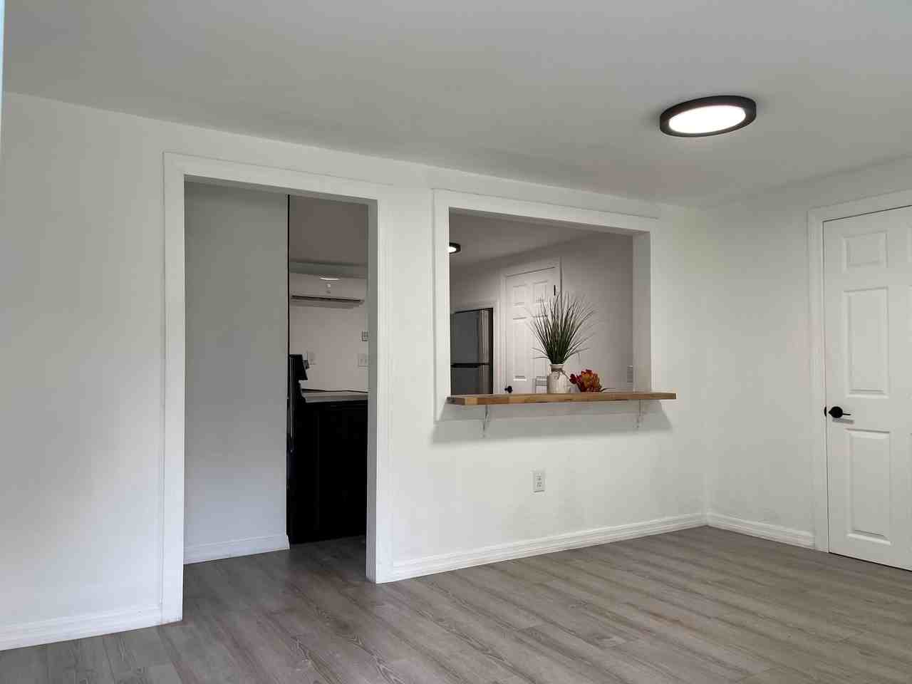 12915 Mohican Ave - Photo 2 of 18