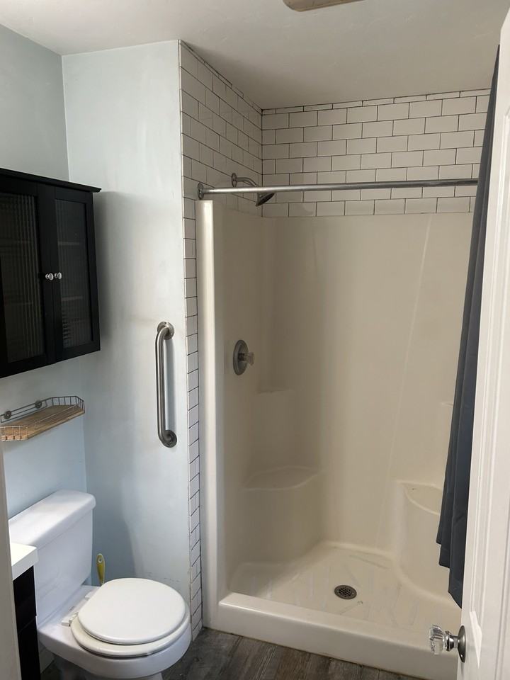 516 Lexington Way #NA - Photo 3 of 15