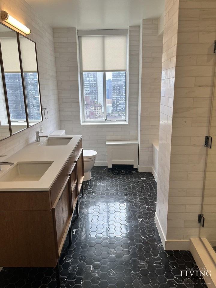 East 54th Street #21B - Photo 6 of 10