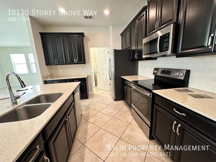 10130 Storey Grove Way, Winter Garden, FL 34787 4 Bedroom House for