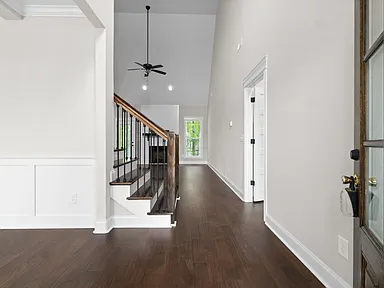 2125 Beverly Gail Rd - Photo 2 of 8