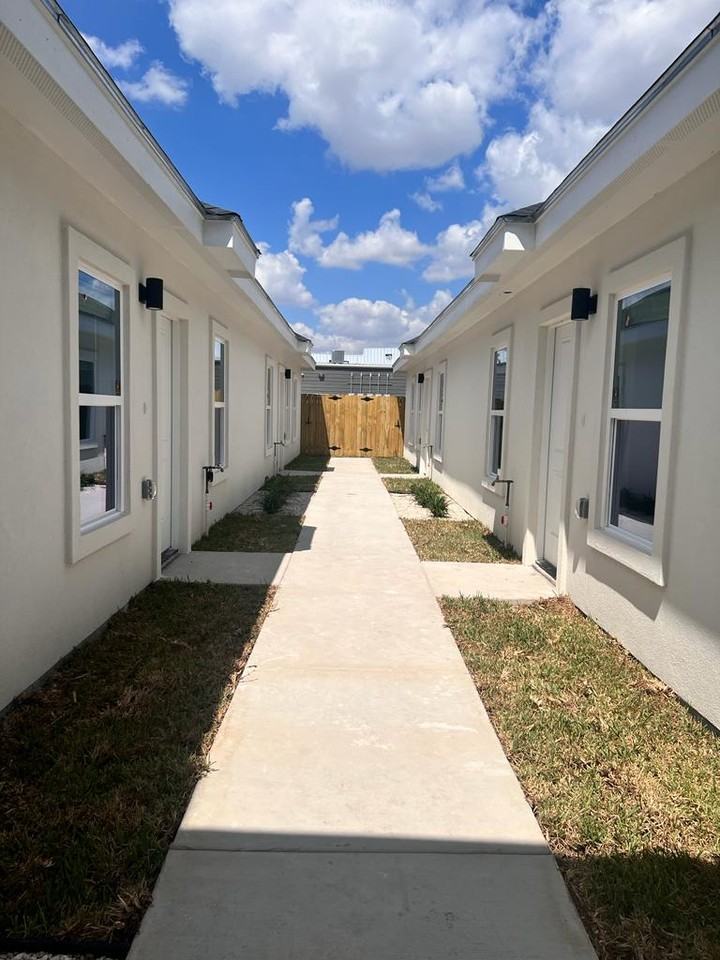 Lauryn Drive #4 - Photo 2 of 10