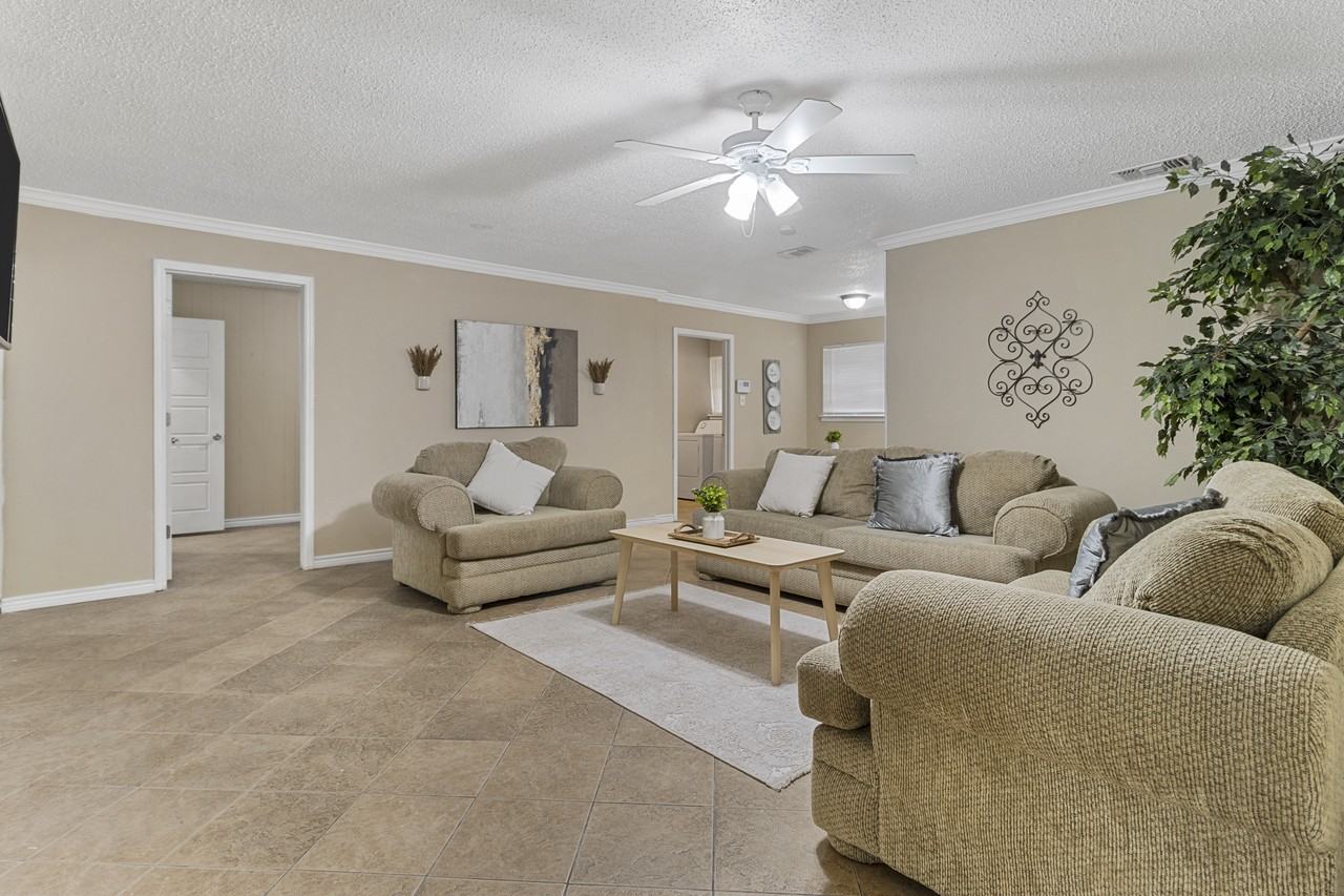 Wacos Dr & War Feather #1D - Photo 3 of 31