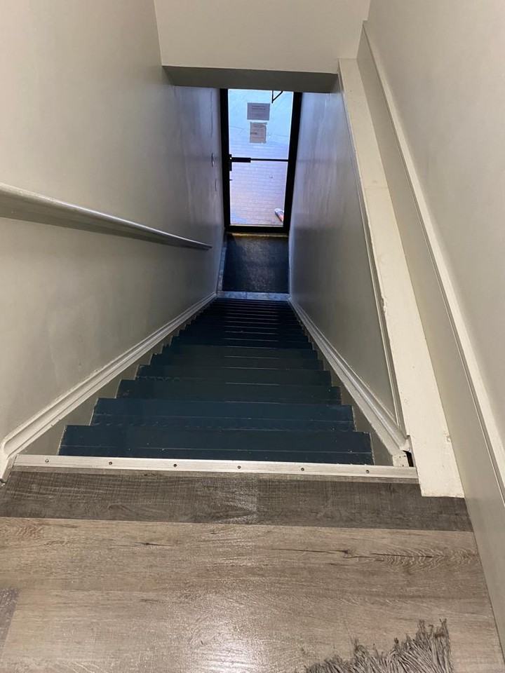 1421 Dundas Street West - Photo 3