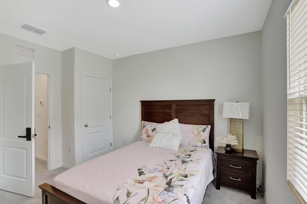 Cattleman Street - Photo 6 of 7