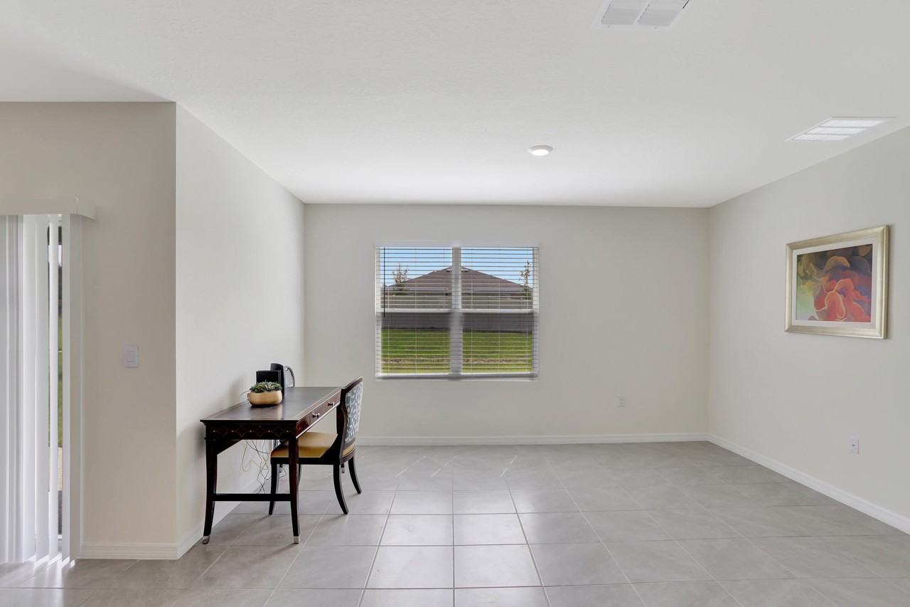 Cattleman Street - Photo 4 of 7