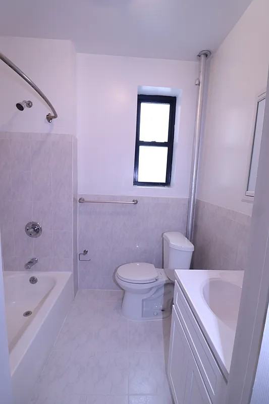 37-33 College Point Boulevard #A4D - Photo 4 of 8