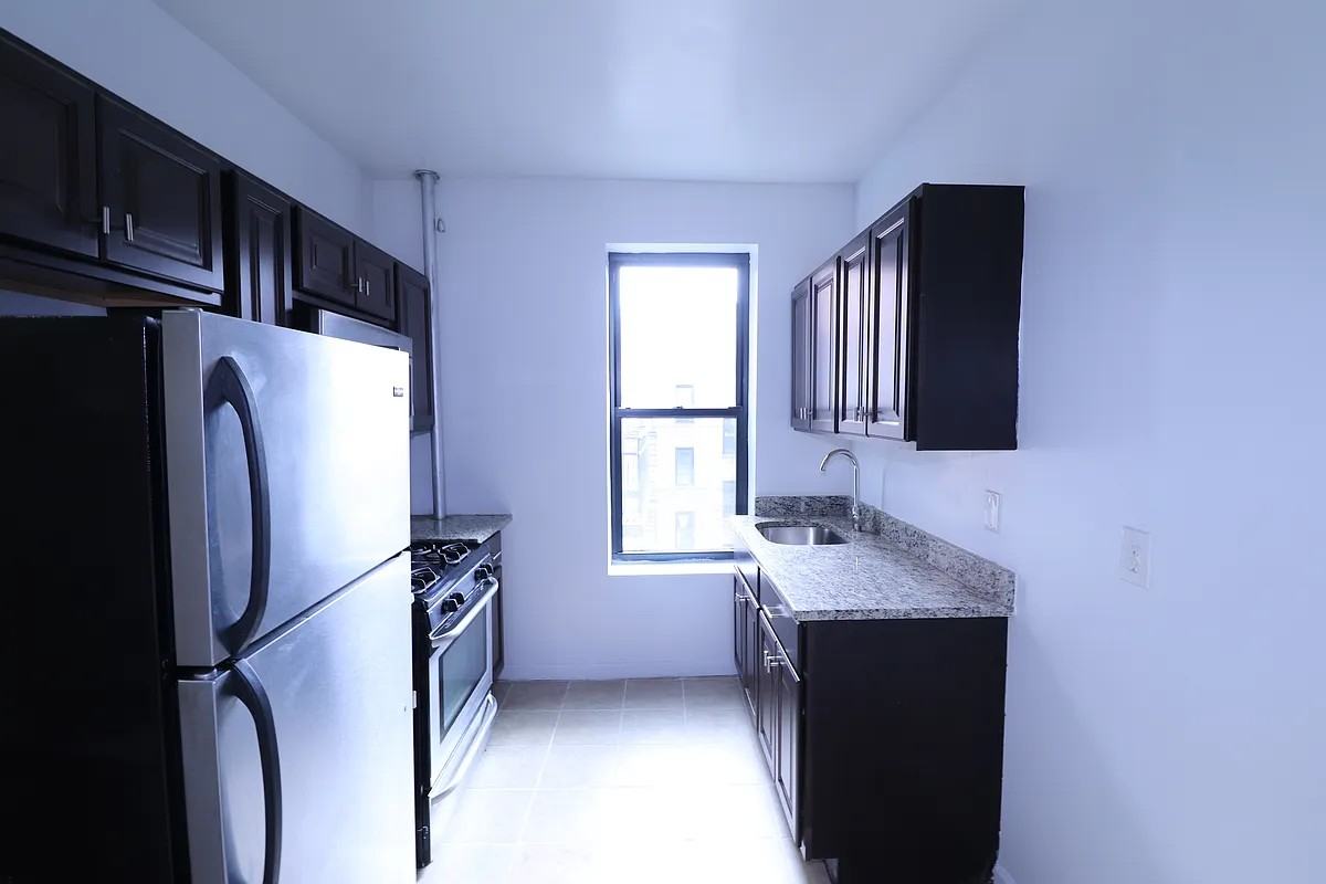 37-33 College Point Boulevard #A4D - Photo 6 of 8