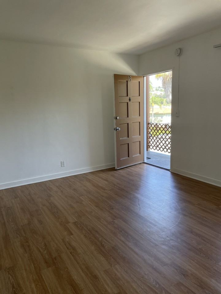 4820 W Slauson Ave, View ParkWindsor Hills, CA 90056 Studio Apartment