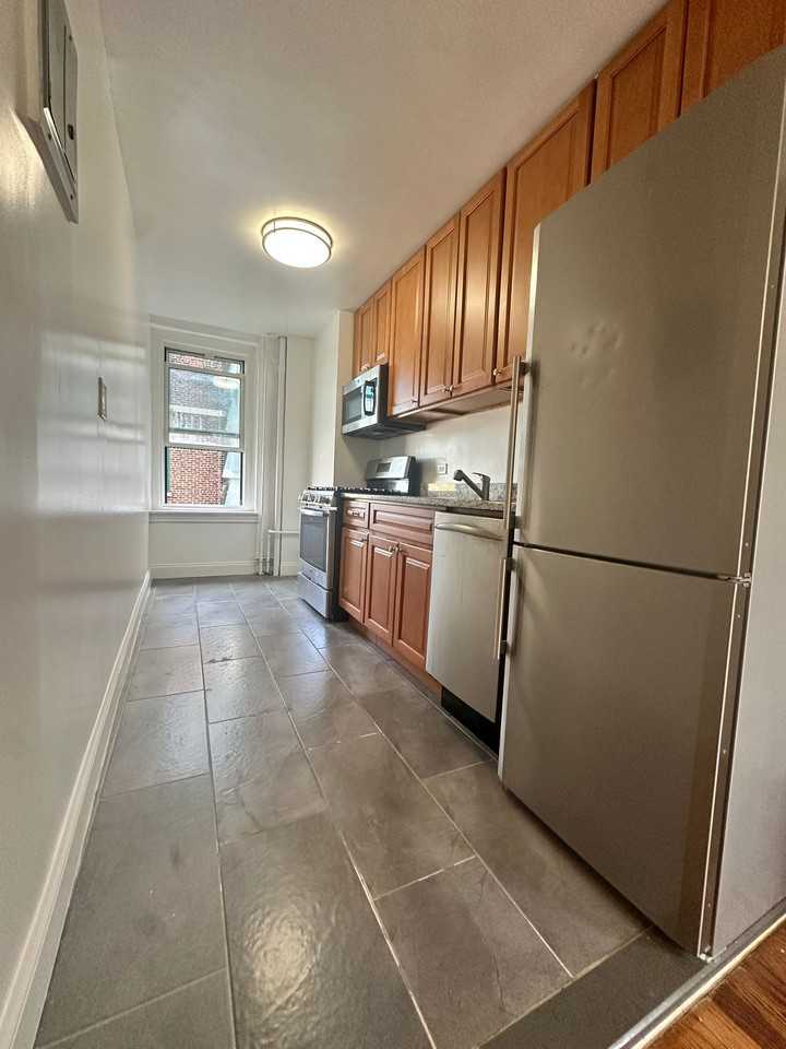 109-05 120th Street #B6 - Photo 2 of 4