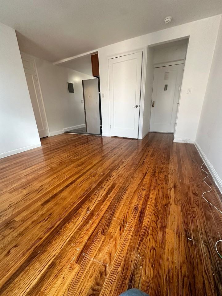 109-05 120th Street #B6 - Photo 4 of 4