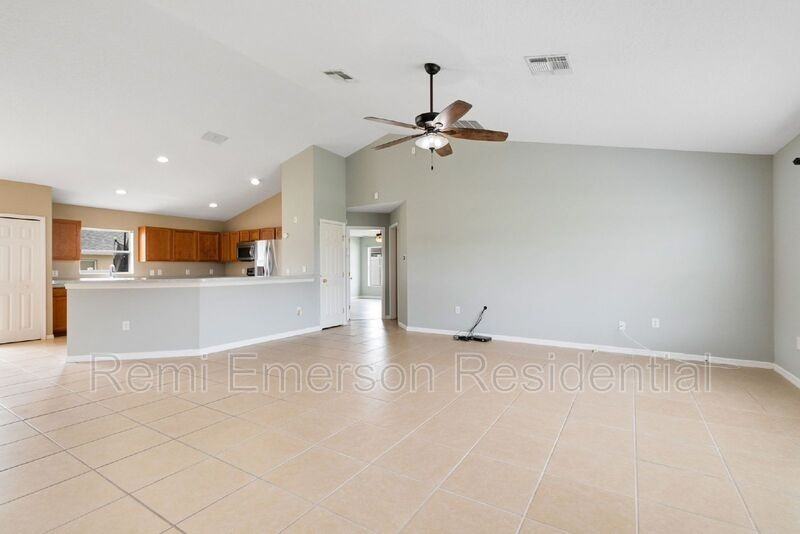 12 Sawfish Ln - Photo 7 of 30