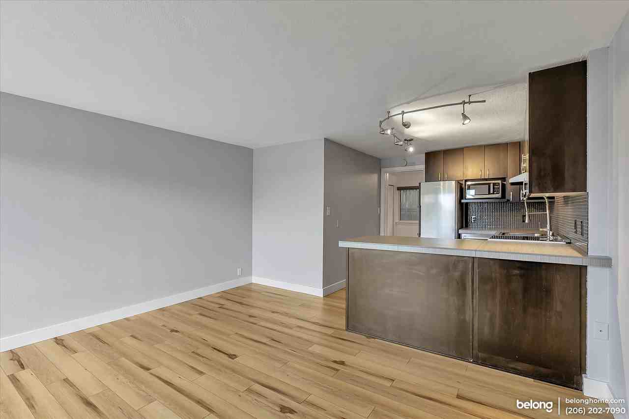 752 Bellevue Ave E #310 - Photo 6 of 17