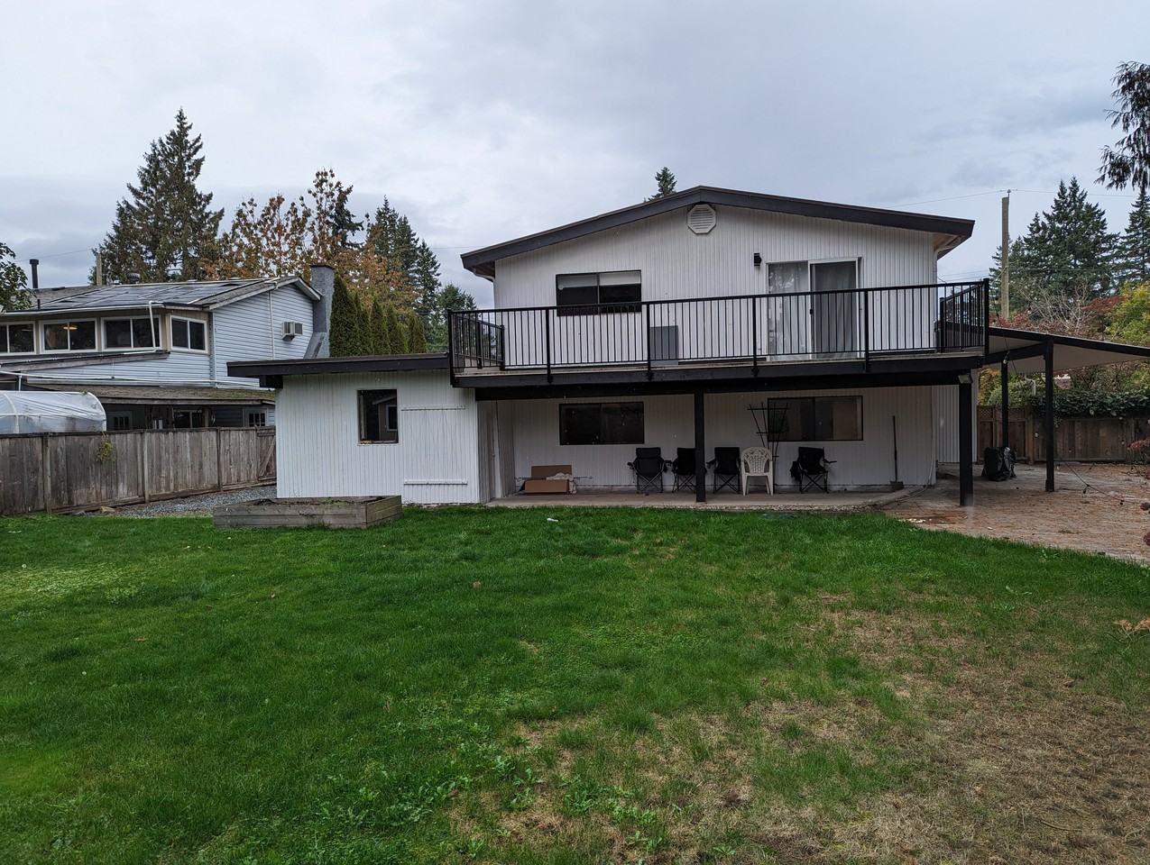 20378 43A Avenue - Photo 3 of 23