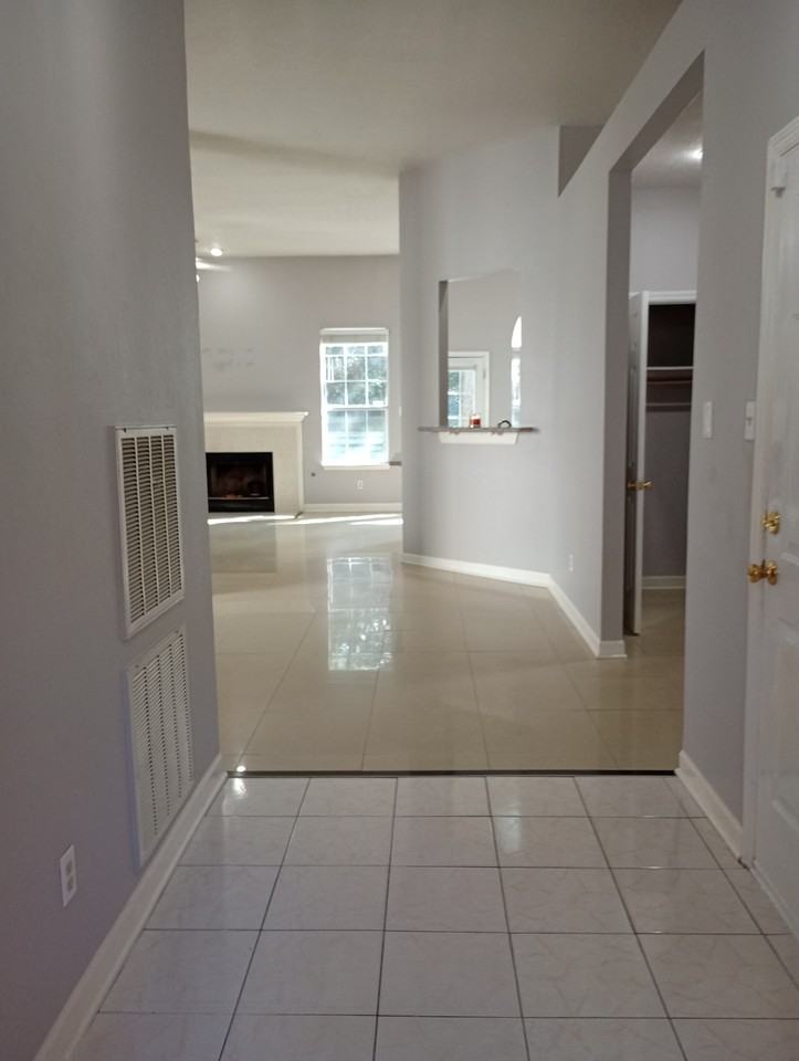 3523 Kings Mountain Dr #NA - Photo 3 of 27