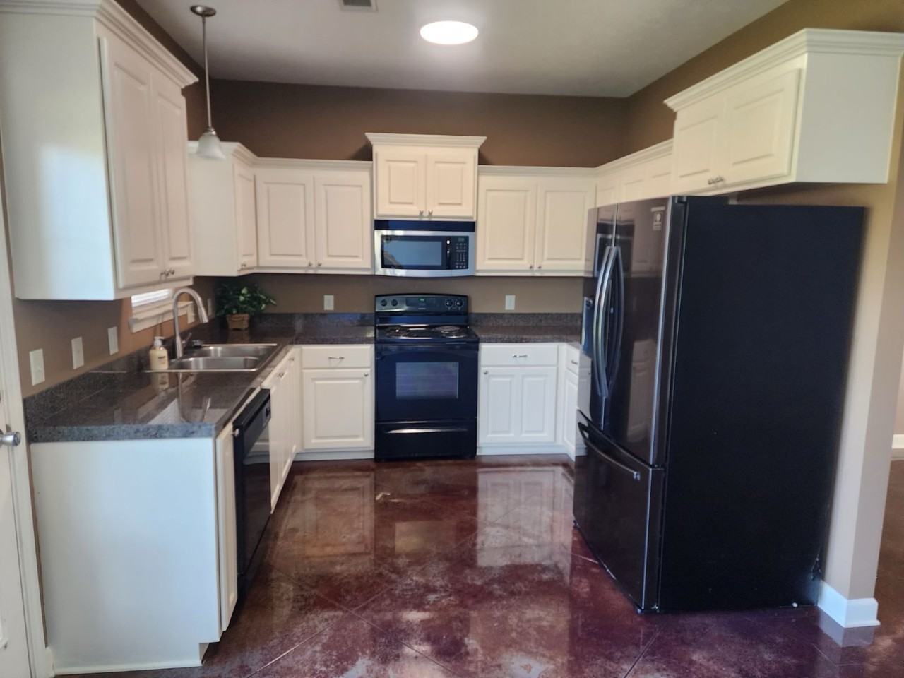 8 Golden Leaf Dr #NA - Photo 3 of 7