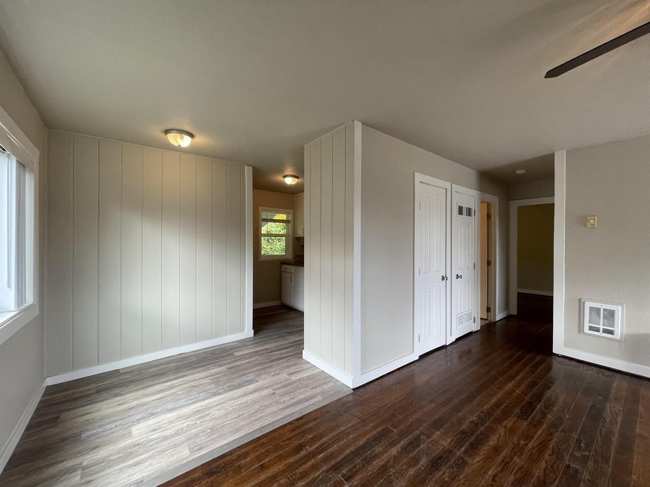 114 Acorn St #114 - Photo 3 of 13