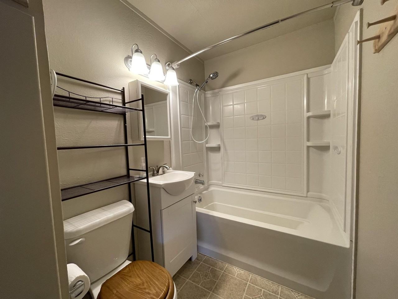 114 Acorn St #114 - Photo 6 of 13