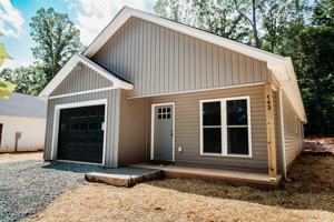 featured image of 143 Reichard Dr #1
