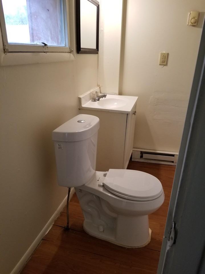 308 1/2 E Main St #308-1-2 - Photo 3 of 15