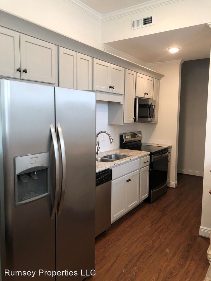 1570 4th Avenue East - Photo 2 of 4