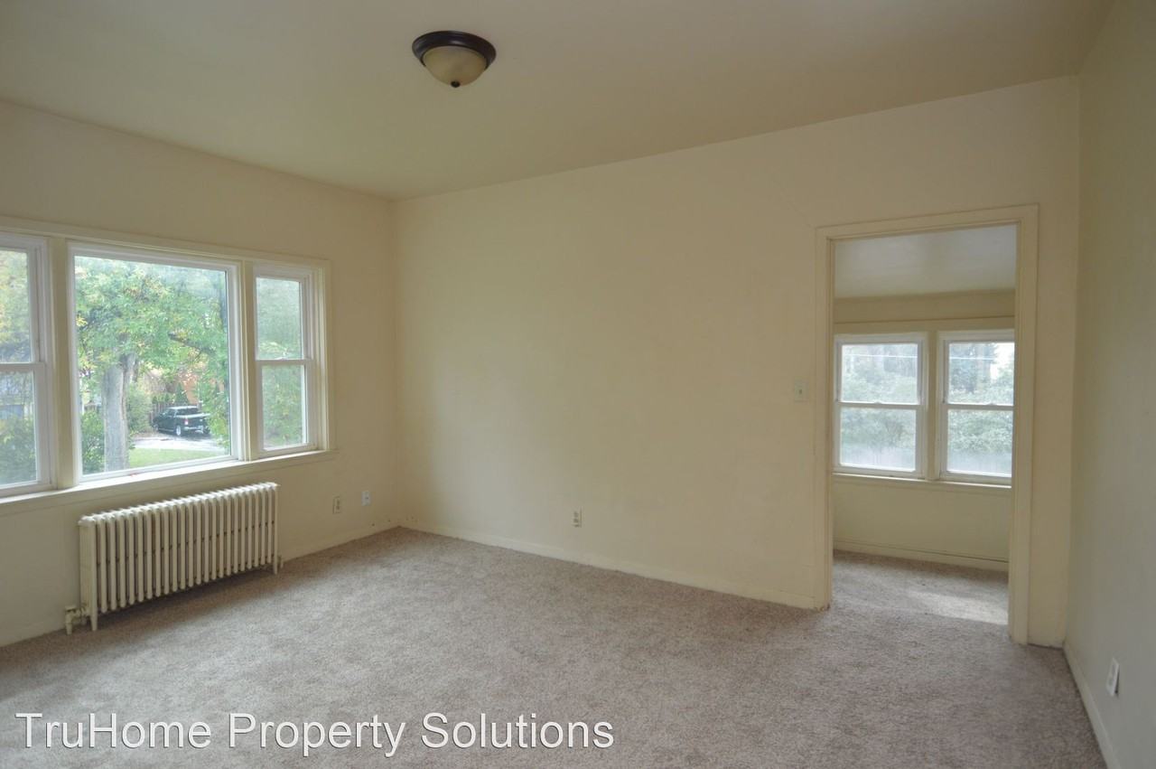 522 S. 5th St. - Photo 3 of 8