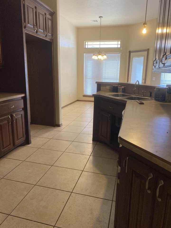 617 Allison Ln #1 - Photo 6 of 24