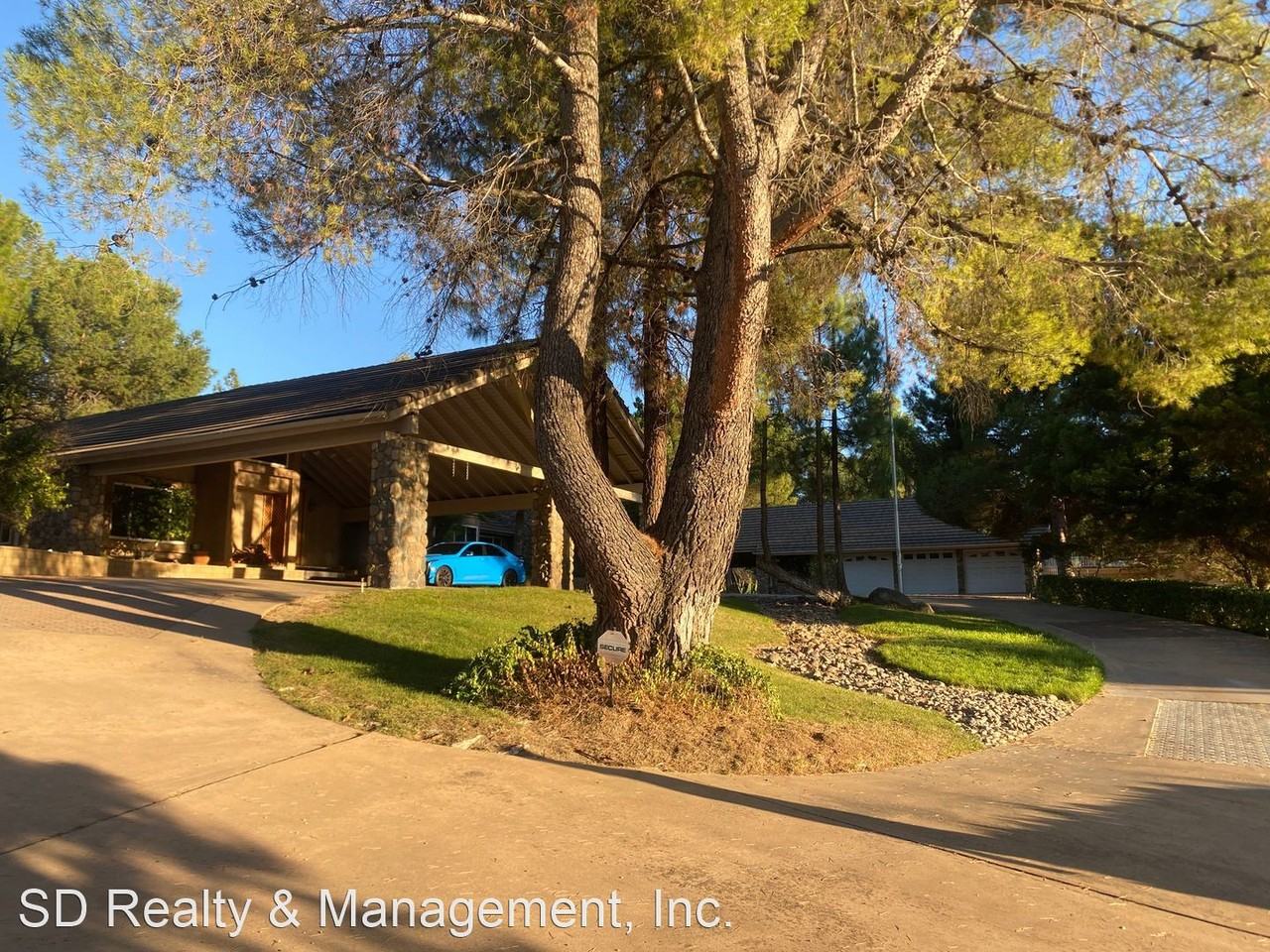 2245 Via Dieguenos - Photo 2 of 50