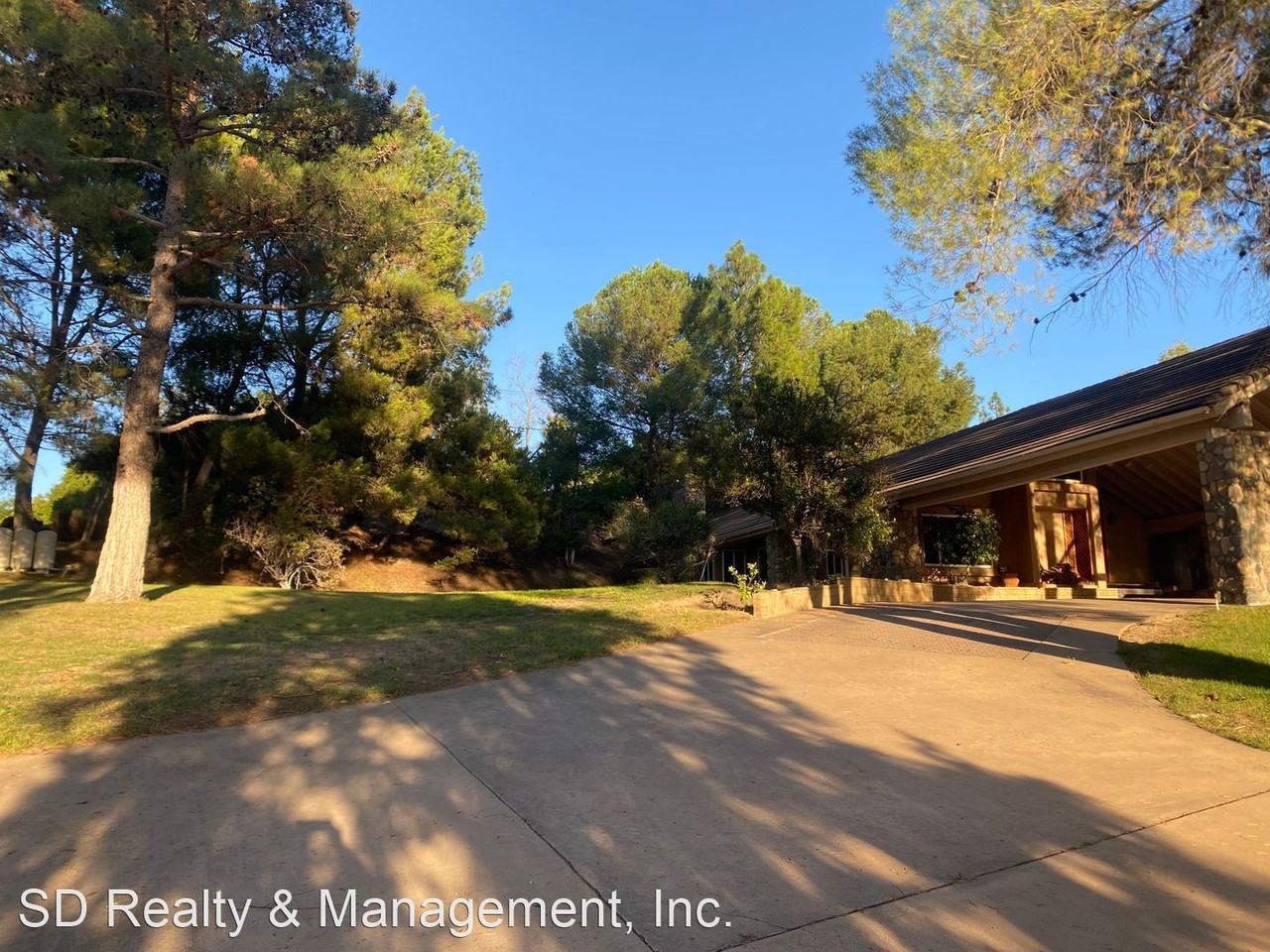 2245 Via Dieguenos - Photo 3 of 50