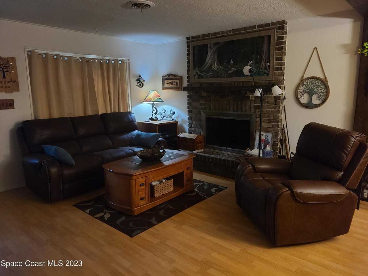 212 Gainey Ln #1 - Photo 2 of 10