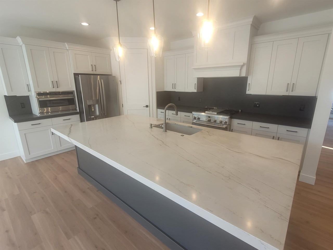 1491 N Jerry Gertsch Ln #1 - Photo 5 of 33