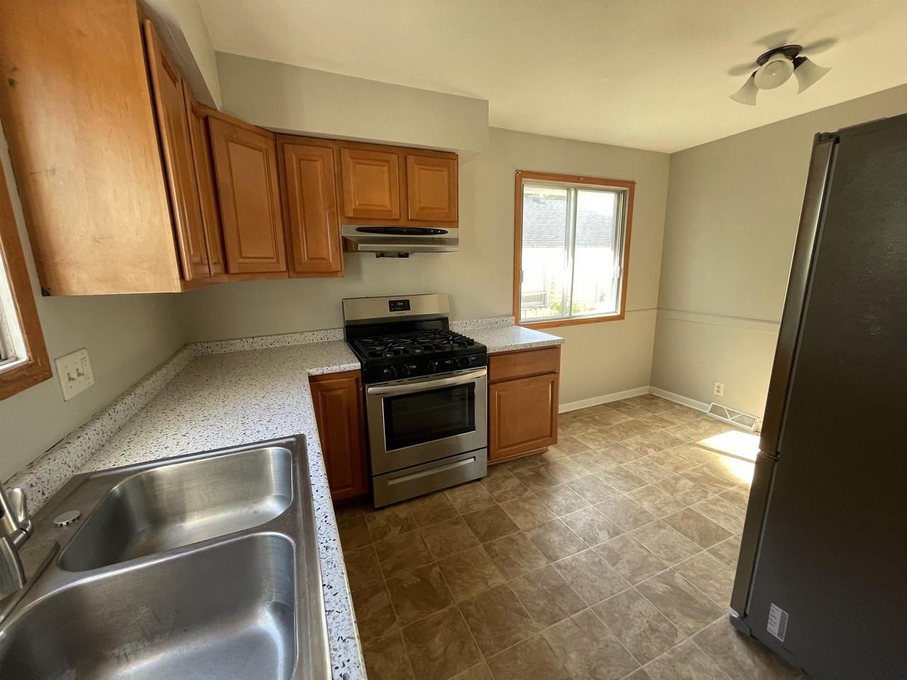 5779 N 92nd St #1 - Photo 6 of 42