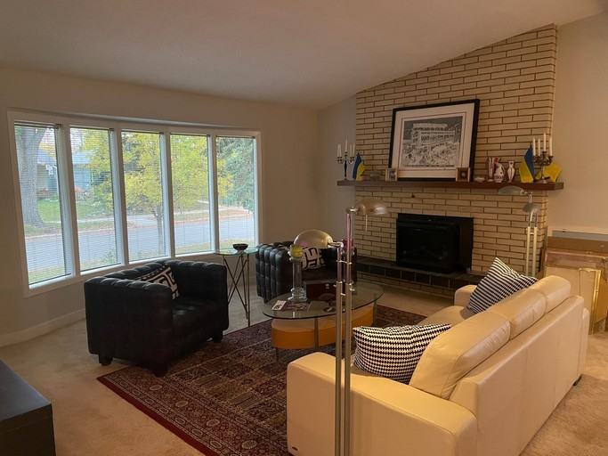 14307 106 Ave Nw - Photo 2 of 13