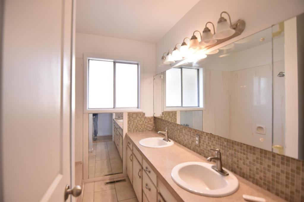 1225 Melody Dr - Photo 5 of 10