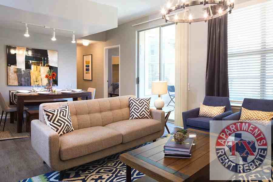 929 Norwood St - Photo 2 of 10