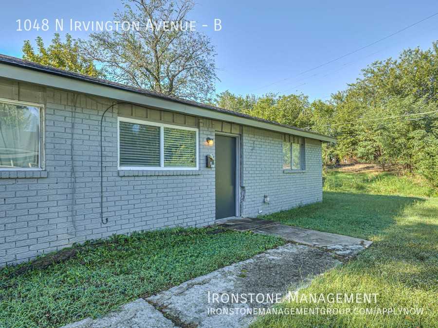 1048 N Irvington Ave #B - Photo 2 of 40
