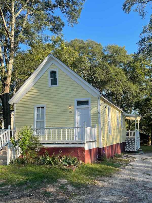 162 Johnson Street - Photo 3 of 29