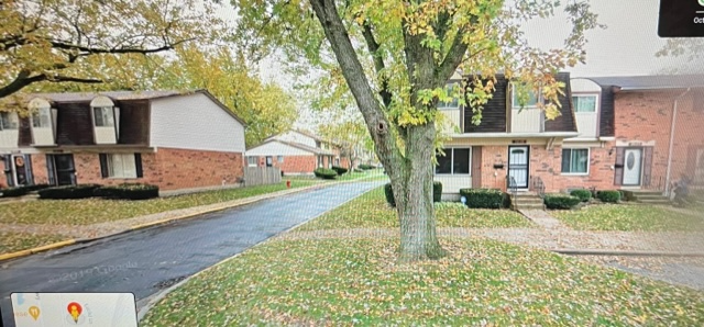 2026 Lioncrest Dr - Photo 2 of 9