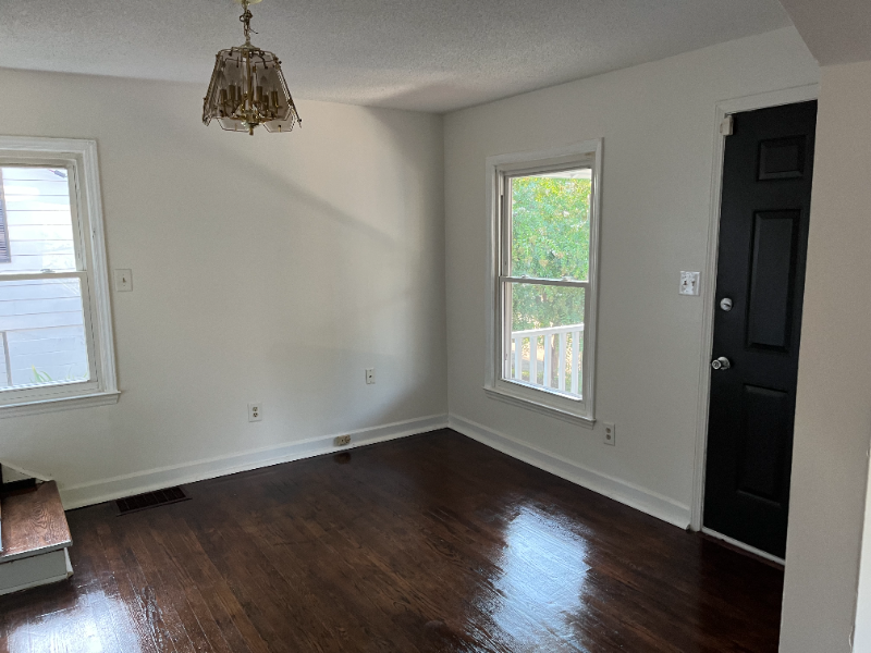 26 W Sprague St - Photo 2 of 13