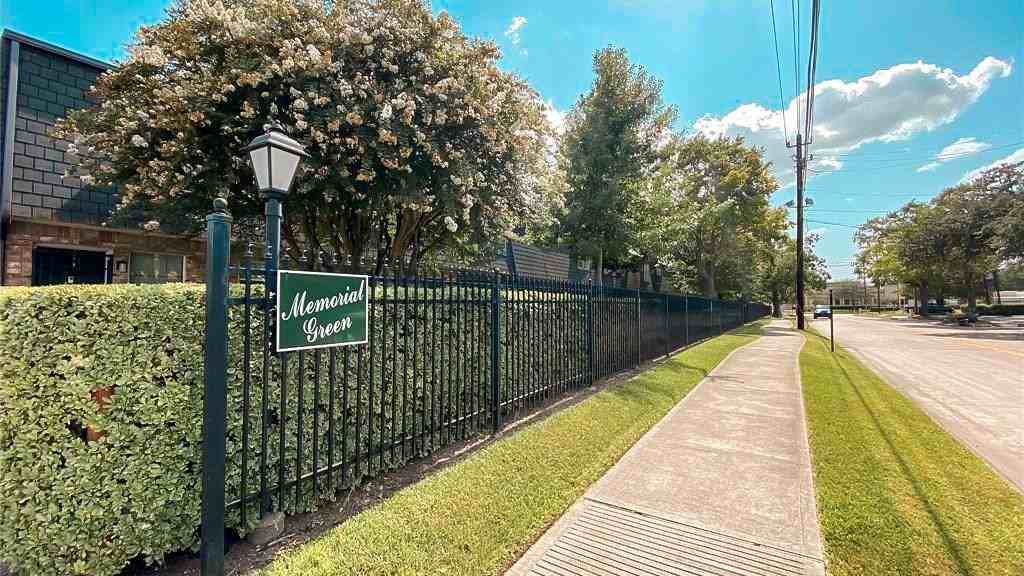 8935 Gaylord Dr #1 - Photo 2 of 10