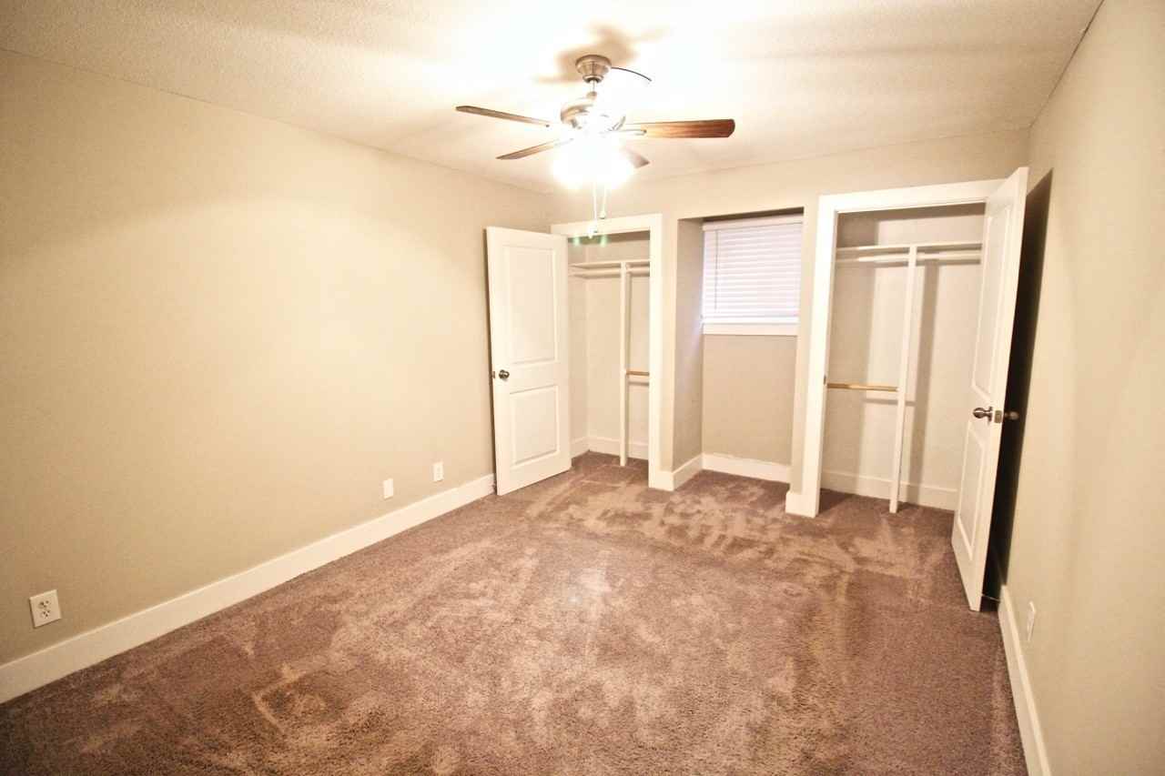 4922 Grand Ave - Photo 2 of 50